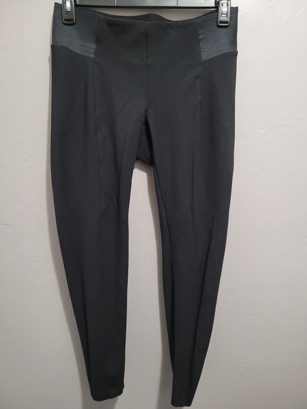 A Pea in the Pod Black Maternity Leggings